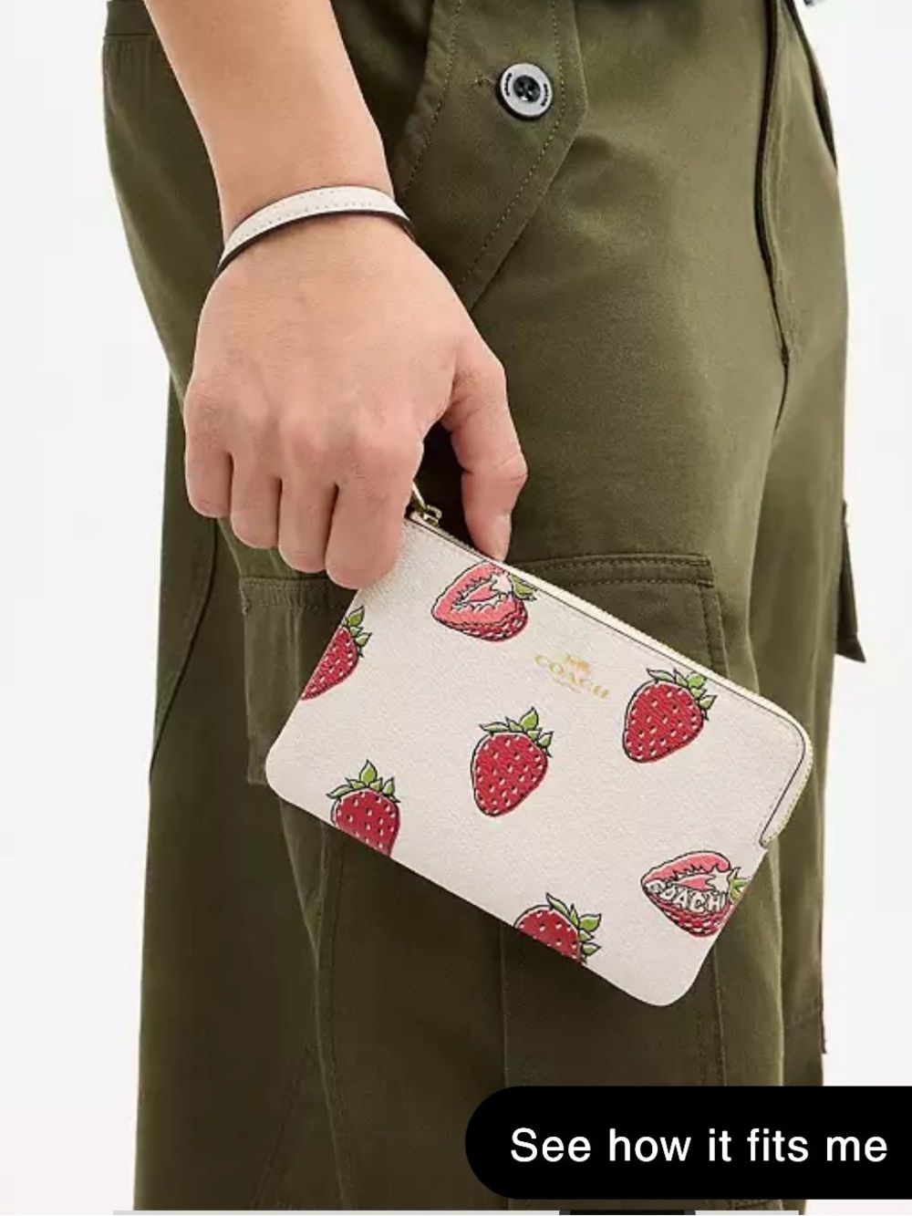 Coach Corner Zip Strawberry Chalk Wristlet Leather Trendy Pockets NEW - Picture 5 of 12